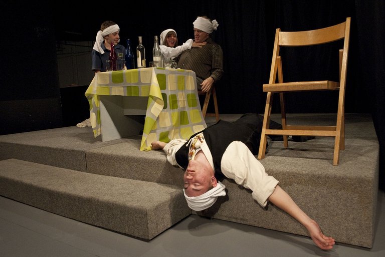 Schultheater.jpg 