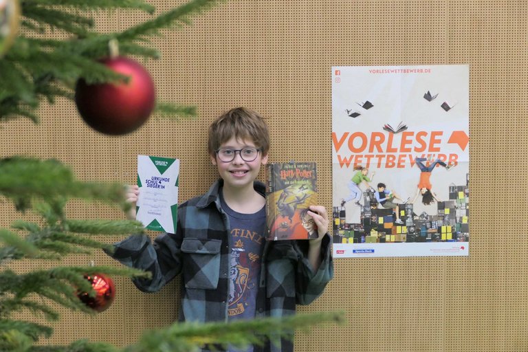 2025_11_Vorlesewettbewerb__9_.JPG 