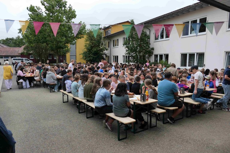 2024_07_Letzter_Schultag_SMV-Frühstück__11_.JPG 