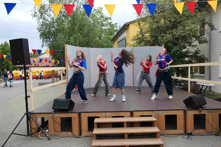 2025_07_Projekttage_u_Schulfest__47_.JPG 