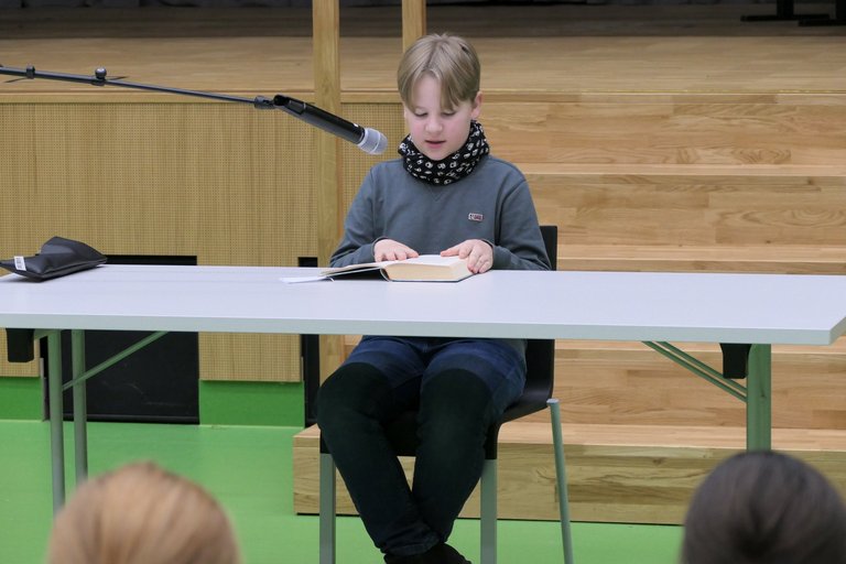 2025_11_Vorlesewettbewerb__7_.JPG 